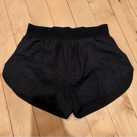 GAP Pants - Gapfit‎ High Rise Running Shorts